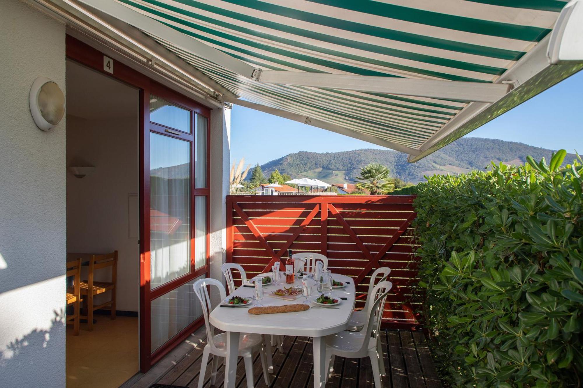 Vvf Residence Pays Basque Сен-Жан-Пье-де-Пор Экстерьер фото