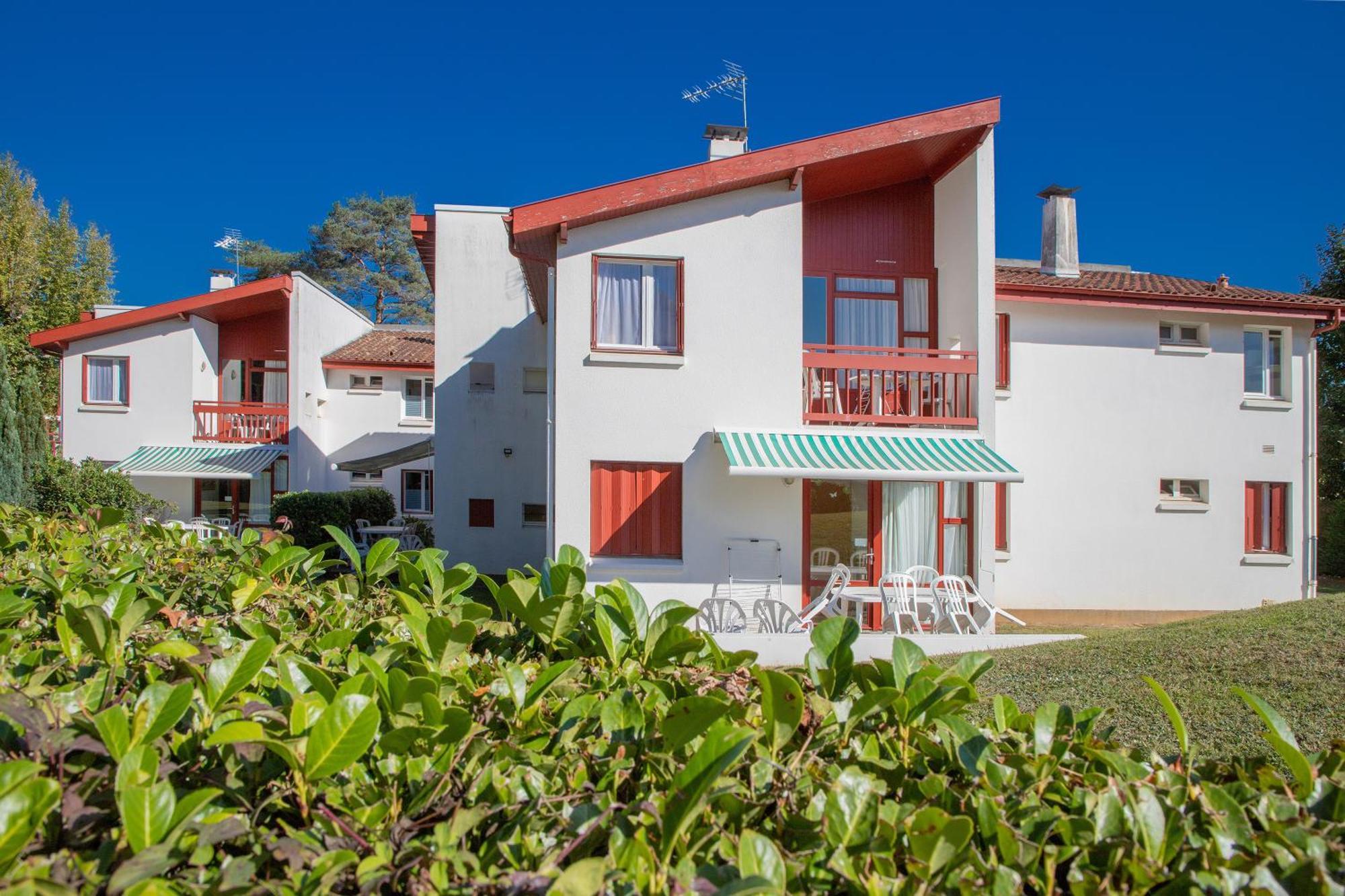 Vvf Residence Pays Basque Сен-Жан-Пье-де-Пор Экстерьер фото